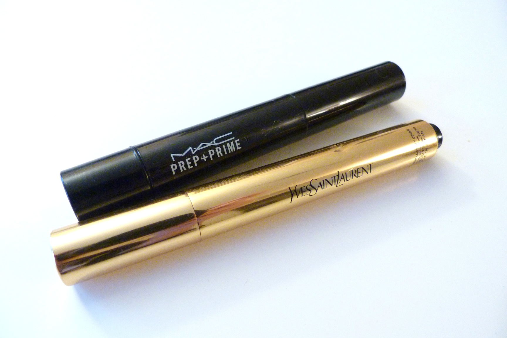 Battle : Touche Eclat d’YSL VS Prep+Prime Highlighter de MAC