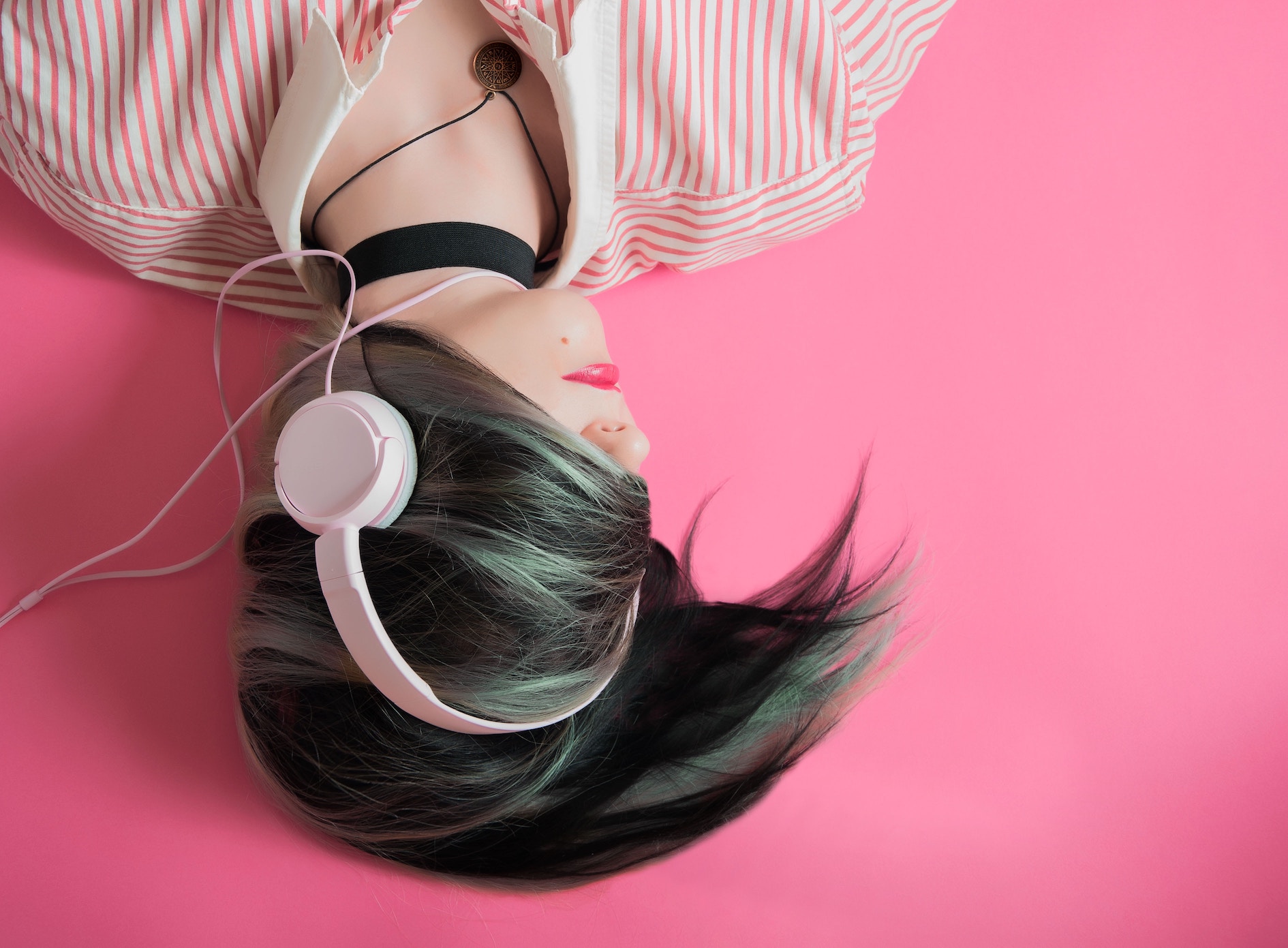 alice-moore-192521-unsplash