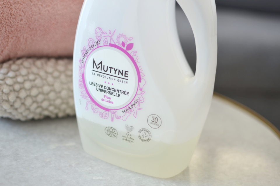 mutyne-lessive-fleur-lotus